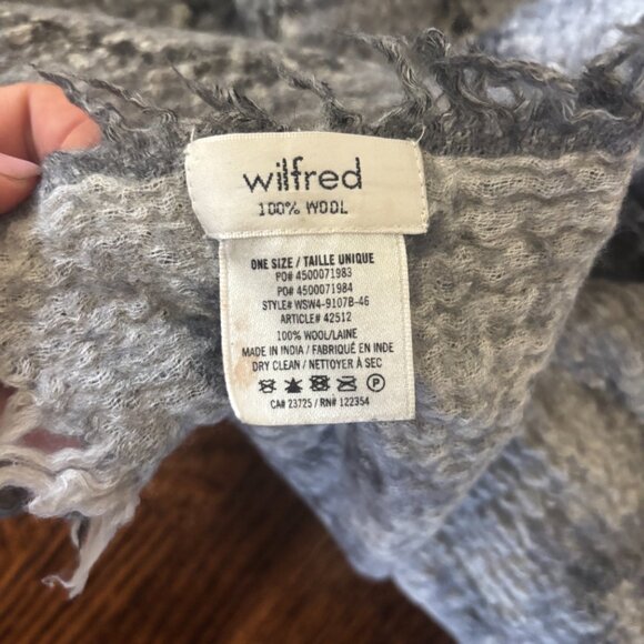 two wool Wilfred blankets - Picture 4 of 5